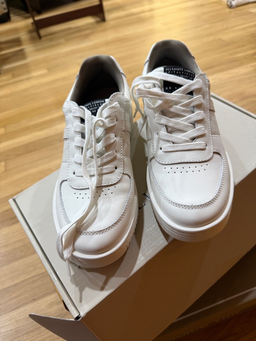 All Saints White Leather Low-Top Sneakers size 9 (57)